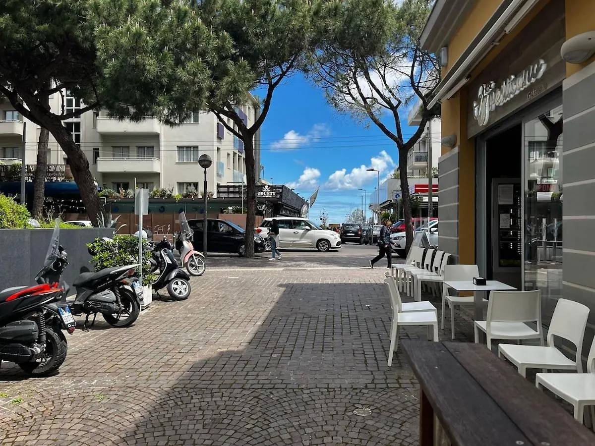 Near Bounty - Ac Private Parking, Wi-Fi And Terrace Διαμέρισμα Ρίμινι